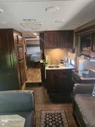 2017 Forest River Sunseeker 3170DS, $ 45,600