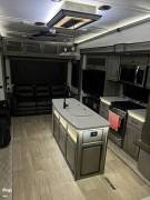 2022 Keystone Montana 3121RL, $ 64,250
