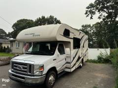 2015 Thor Motor Coach Freedom Elite 23H, $ 37,500