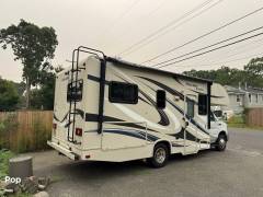 2015 Thor Motor Coach Freedom Elite 23H, $ 37,500