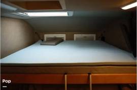 2008 EarthRoamer XV-LT, $ 198,000