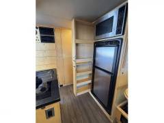 2008 EarthRoamer XV-LT, $ 198,000