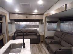 2024 Grand Design Reflection 28RL, $ 33,700