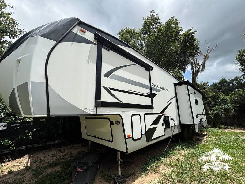 2023 Coachmen Chaparral 336TSIK, $ 52,000