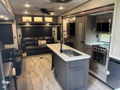 2023 Coachmen Chaparral 336TSIK, $ 52,000