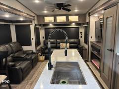 2023 Coachmen Chaparral 336TSIK, $ 52,000