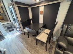 2023 Coachmen Chaparral 336TSIK, $ 52,000