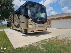 2015 Fleetwood Discovery 40E, $ 139,500
