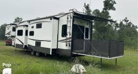 2021 KZ Durango Gold 382MBQ, $ 69,500