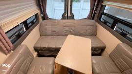 2008 Leisure Travel Free Spirit 210B, $ 35,000