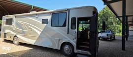 2006 Winnebago Journey 36G, $ 44,999