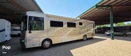 2006 Winnebago Journey 36G, $ 44,999