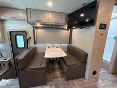 2023 Thor Motor Coach Hurricane 29M, $ 104,900