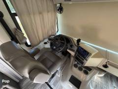 2023 Thor Motor Coach Hurricane 29M, $ 104,900