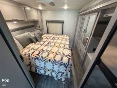 2023 Thor Motor Coach Hurricane 29M, $ 104,900