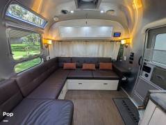 2017 Airstream International Serenity 30RB, $ 89,900