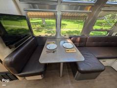 2017 Airstream International Serenity 30RB, $ 89,900