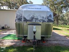 2017 Airstream International Serenity 30RB, $ 89,900