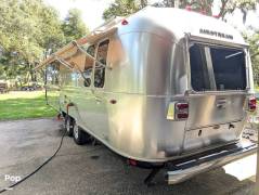 2017 Airstream International Serenity 30RB, $ 89,900