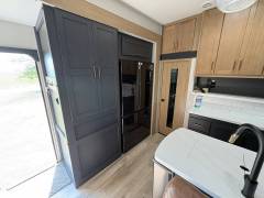 2025 Heartland Cyclone 4006, $ 111,000