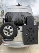 2022 Airstream Interstate 19 Tommy Bahama 4x4, $ 134,400