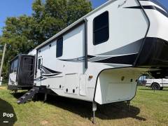 2023 CrossRoads Cameo 3961MB, $ 81,200