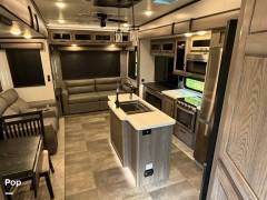 2023 CrossRoads Cameo 3961MB, $ 81,200