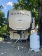 2017 Keystone Montana 3720RL, $ 45,000