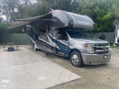 2022 Thor Motor Coach Magnitude SV34, $ 167,000
