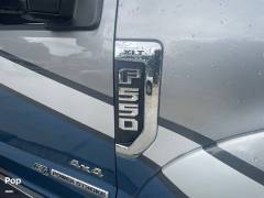 2022 Thor Motor Coach Magnitude SV34, $ 167,000