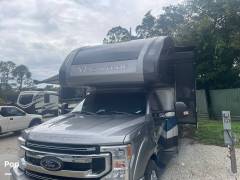 2022 Thor Motor Coach Magnitude SV34, $ 167,000