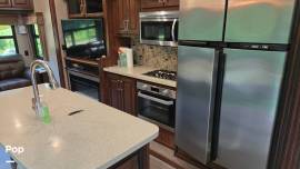 2018 Keystone Alpine 3400RS, $ 49,000