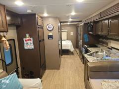 2019 Thor Industries Freedom Traveler A30, $ 55,000