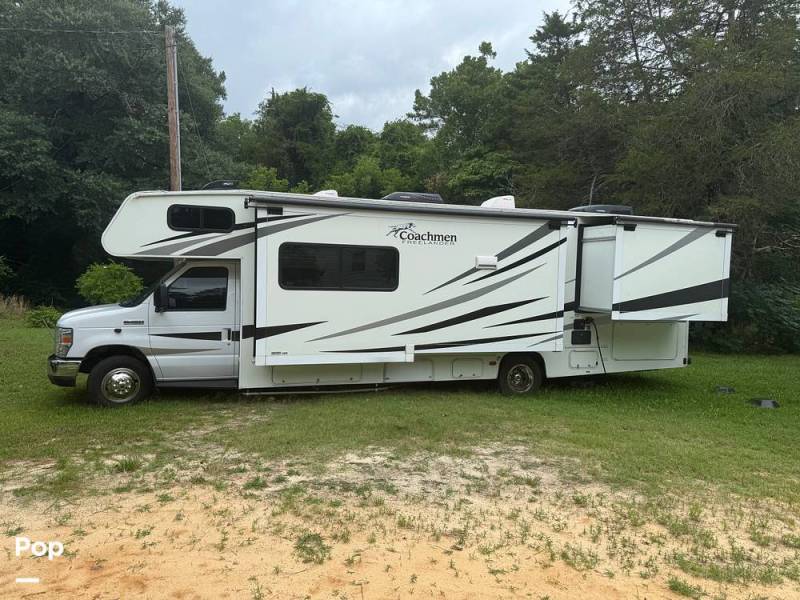 2020 Coachmen Freelander 31FS, $ 61,200