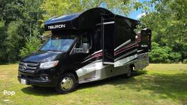2024 Thor Motor Coach Tiburon 24RW, $ 129,900