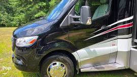 2024 Thor Motor Coach Tiburon 24RW, $ 129,900