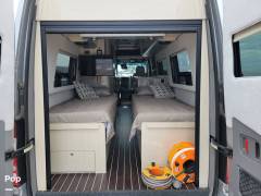 2018 Airstream Interstate Grand Tour EXT Twin 4x4, $ 85,000