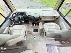 2021 Thor Motor Coach Miramar 35.2, $ 109,000