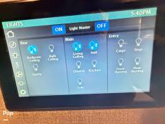 2021 Thor Motor Coach Miramar 35.2, $ 109,000