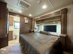 2021 Forest River Georgetown 34H5, $ 94,900