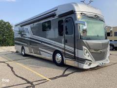 2023 American Coach American Tradition 37S, $ 333,000