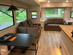 2025 Grand Surveyor 305RLBS, $ 44,500
