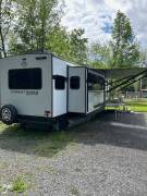 2025 Grand Surveyor 305RLBS, $ 44,500