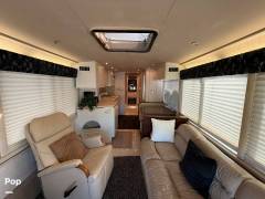 1995 MCI Marathon 40, $ 95,000
