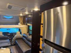 2016 Thor Motor Coach Quantum LF31, $ 49,999