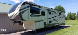 2021 Grand Design Solitude 380FL, $ 67,900