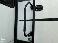 2024 Dutchmen Yukon 421FL, $ 97,300