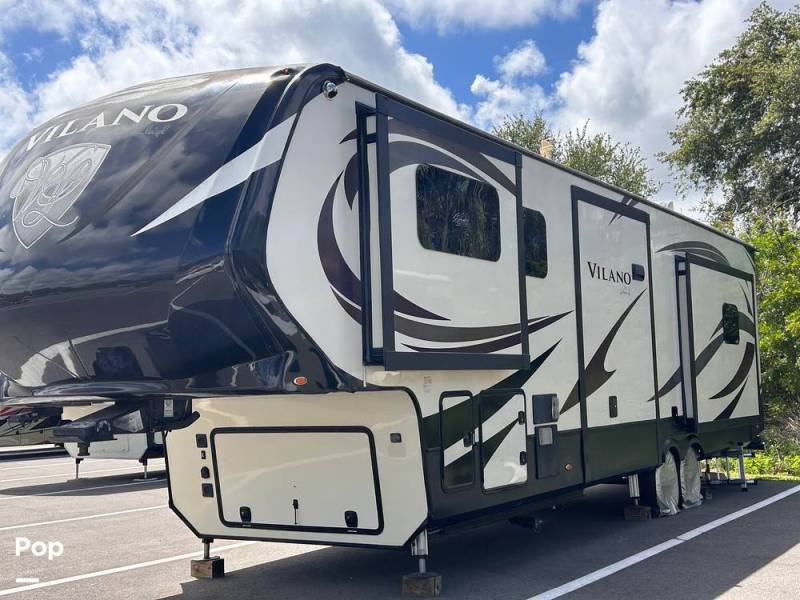 2017 Vanleigh RV Vilano 375FL, $ 64,500