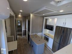 2017 Vanleigh RV Vilano 375FL, $ 64,500