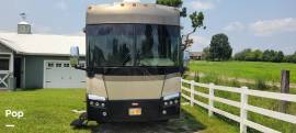 2007 Winnebago Tour 40KD, $ 70,000